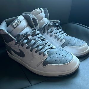 Jordan 1 high OG stealth,Size twelve.